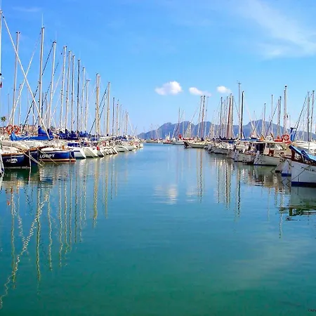Beachfront Sivella By Sealand 波连萨港